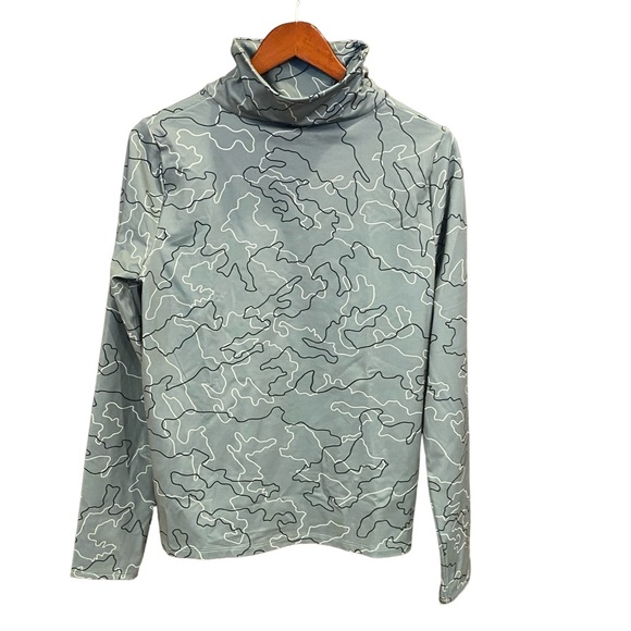 Under Armour CW Funnel Neck‎ Green Womens Medium Long Sleeve NWT $80 - Picture 1 of 6